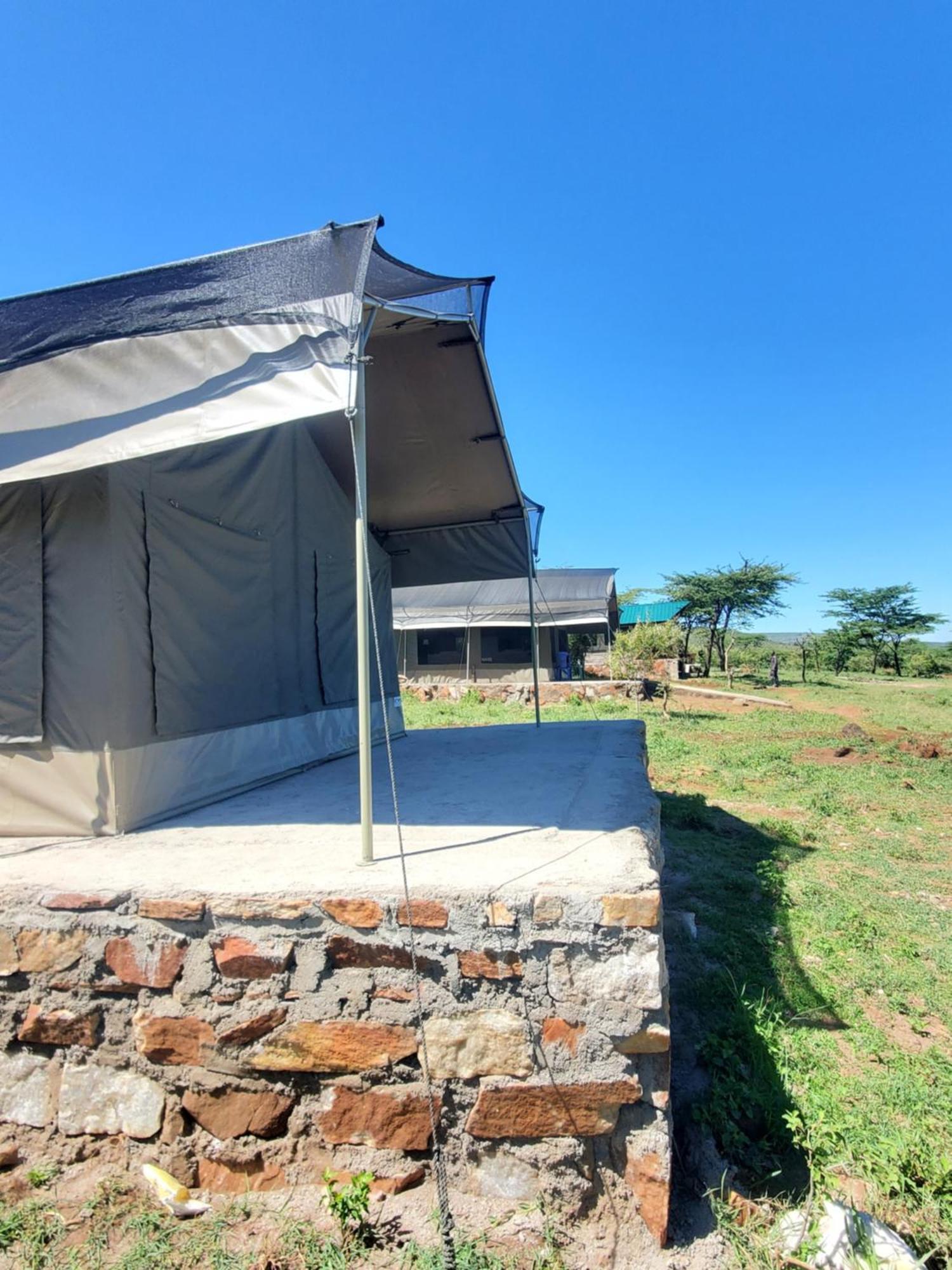 Semadep Safari Camp Bed & Breakfast Sekenani Exterior foto